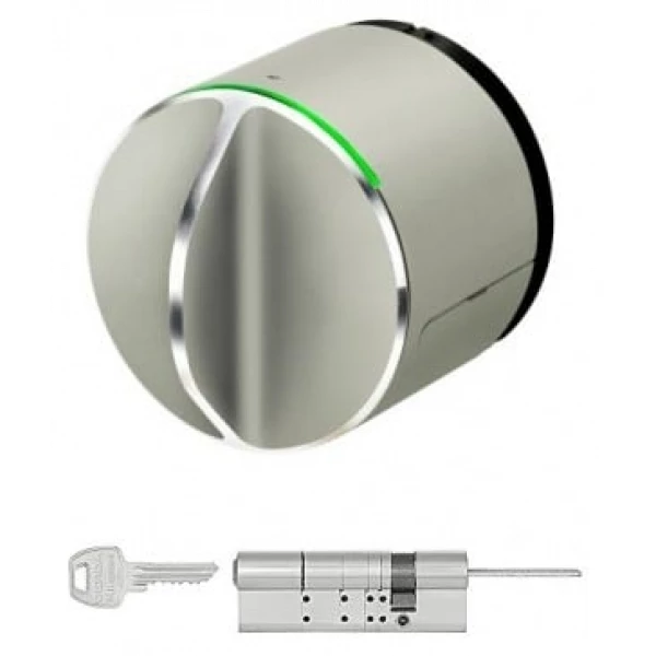 Danalock V3 Bluetooth&ZWave su cilindru.